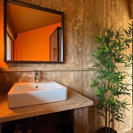Luxury tent Glamping La Yurta Nel Luxe Glampingtent *