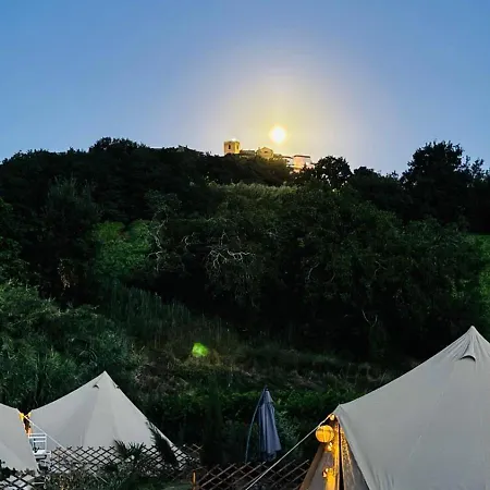 Luxury tent Glamping La Yurta Nel Luxe Glampingtent *