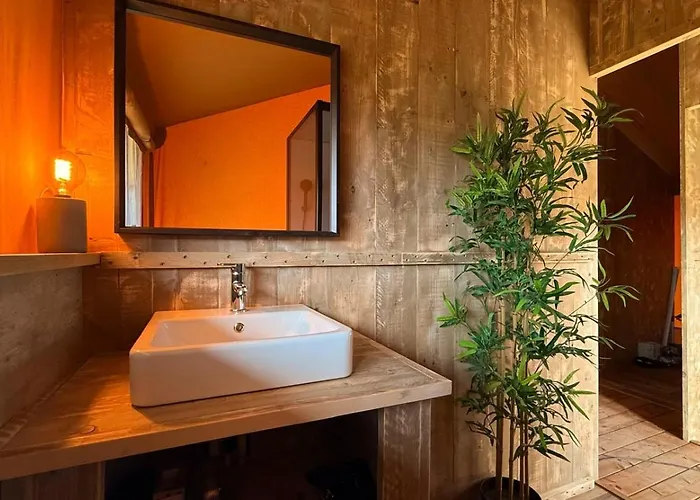 Luxusní stan Glamping La Yurta Nel Luxe Glampingtent *