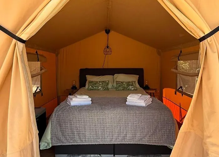Glamping La Yurta Nel Luxe Glampingtent Luxusní stan Torino di Sangro